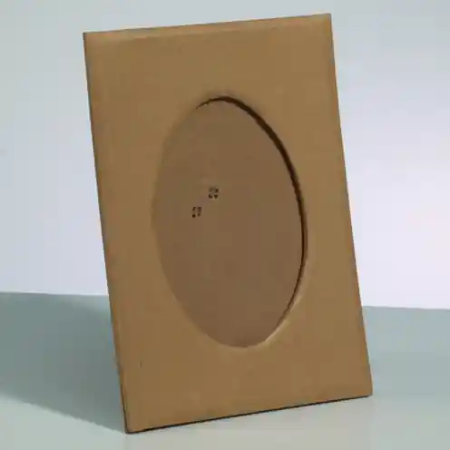 Abverkauf Bilderrahmen, aus Pappmachè, ovaler Ausschnitt, 20 x 14,5 cm
